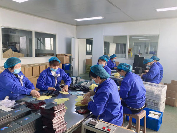 膏藥加工如何代加工？膏藥貼牌廠(chǎng)家這樣選不會(huì)錯(cuò)